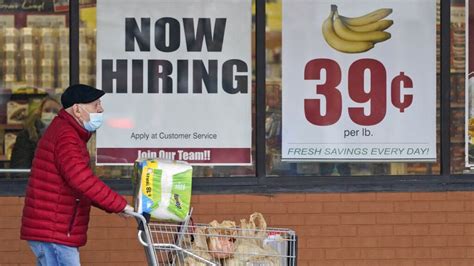 Us Prices Rise As Inflation Data Dampens Rate Cut Expectations Euronews