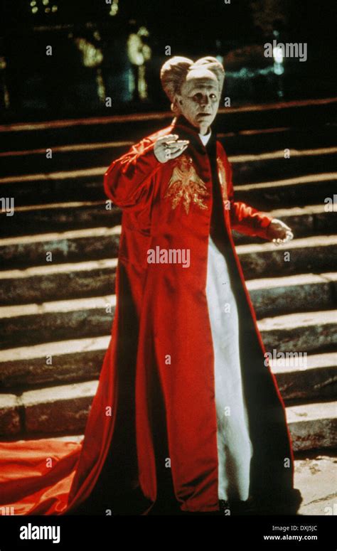 Dracula Bram Stoker Gary Oldman Hi Res Stock Photography And Images Alamy