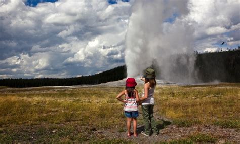 Yellowstone Geysers - AllTrips