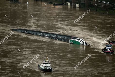 Motorized Barge 2 400 Tons Sulfuric Editorial Stock Photo Stock Image