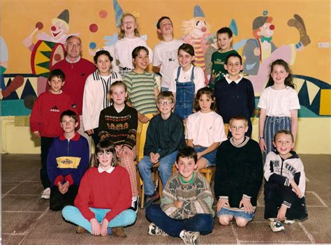 Photo De Classe Cm De Ecole Saint Joseph Pleyben