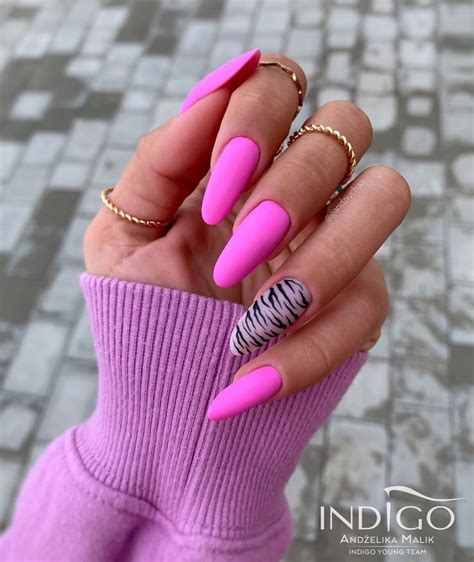 INDIGO DESIGNER On Instagram Pudelek Indigonails Pinknails