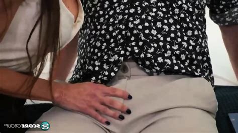 Abuelita Flaca Anal Con Gran Polla