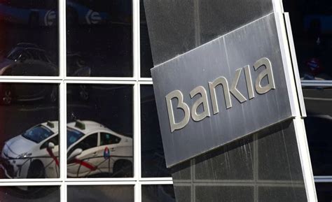 La Unión De Caixabank Y Bankia Abre La Lata De Las Fusiones Pandémicas