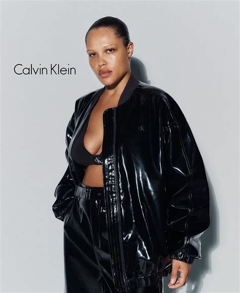 Alva Claire | IMG Models