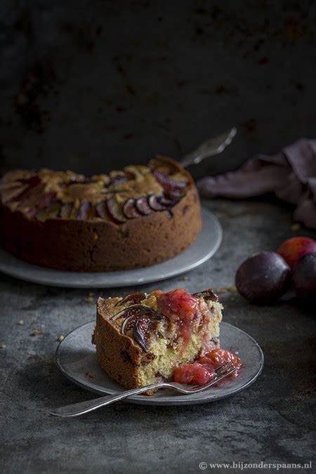 Cake Met Pruimen En Vijgen Bijzonder Spaans