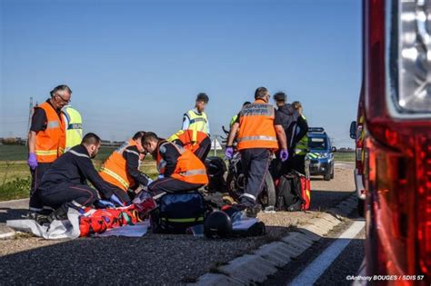 Moselle un homme meurt après une sortie de route