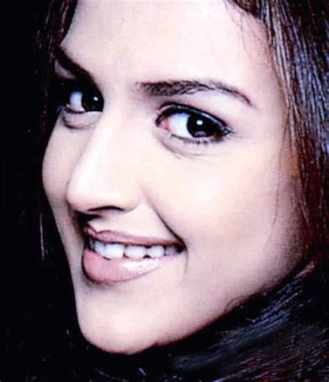 Sexy Esha Deol Hot Photos Gallery