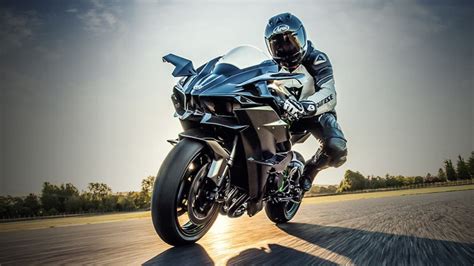 10 Fastest Japanese Sports Bikes You Can Buy In 2024