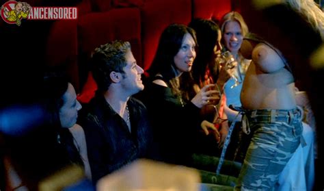 Naked Simona Fusco In Bottoms Up