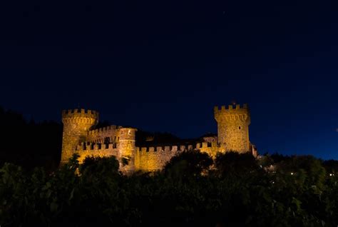 Castello Di Amorosa A Napa Valley Castle Winery In Calistoga Napa