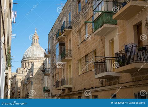 Malta Valletta Street View Image Stock Image Image Of Buildings