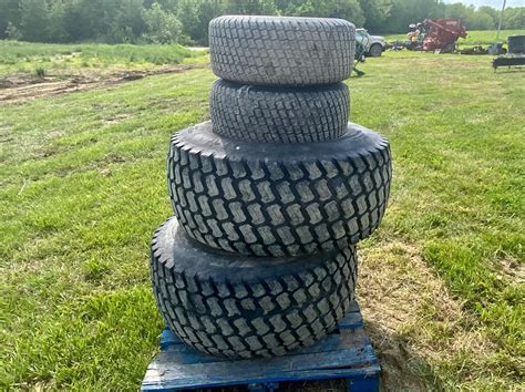 New Holland Boomer Compact Utility Tractor Tires Rims BigIron Auctions