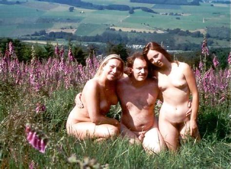 Les Salopes Couple Groupe Porn Pictures XXX Photos Sex Images Page PICTOA