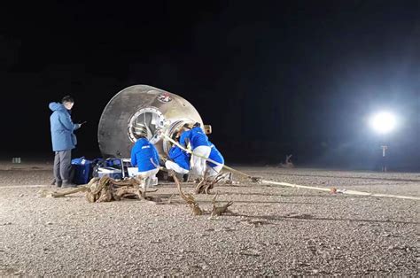 Chinas Space Station Assembled Shenzhou Crew Returns To Earth With