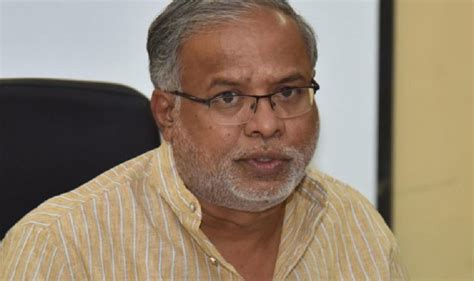 Karnataka Education Minister too tests positive for covid-19 | coastaldigest.com - The Trusted ...