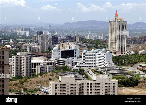 Hiranandani powai hi-res stock photography and images - Alamy