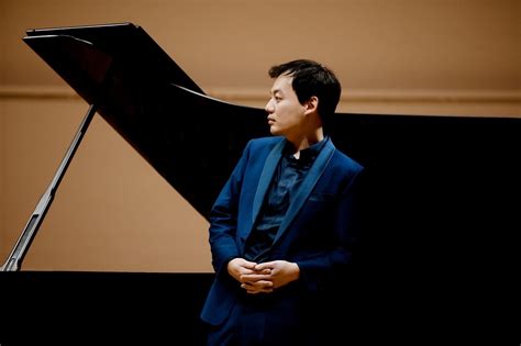 THANK YOU NOTES KCCNY Holiday Concert Featuring William Youn The New