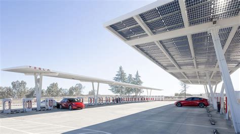 World S Largest 100 Stall Tesla Supercharger Station Is Coming To Harris Ranch California