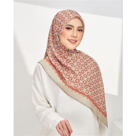 Tudung Ruffle White Label Malika Square Shopee Malaysia