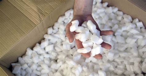 latest tiktok trend  people eating packing peanuts health experts