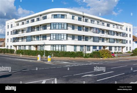 Onslow Court Art Deco Modern Block Of Flats In Worthing West Sussex