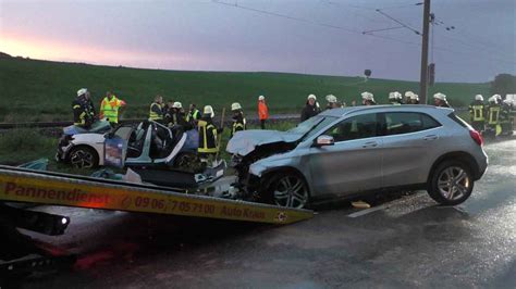 Nach tödlichem Unfall auf B16 bei Donauwörth Polizei ermittelt wegen