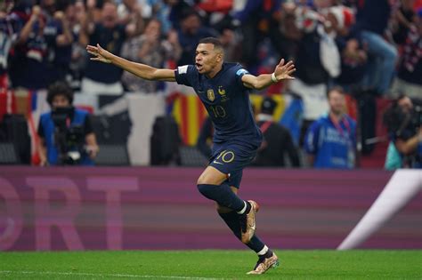 Mbappe Goal Video France Star Completes Hat Trick Equalizes 3 3 With