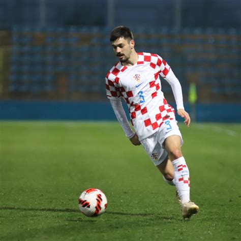 Sportske Novosti Ni Ta Od Povratka U Hajduk Biv I Igra Bijelih