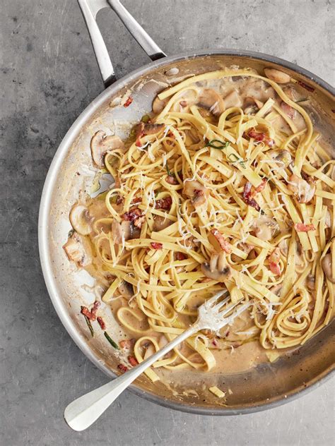 Jamie Oliver Mushroom Cabonara One Pot Wonders Channel