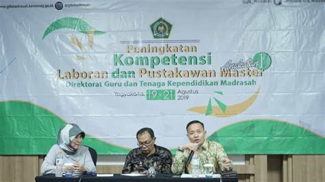 Perkuat Budaya Literasi Kemenag Latih Pustakawan Madrasah