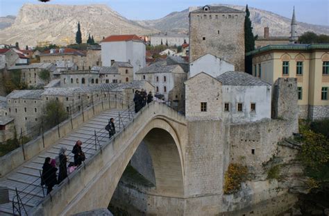 Source Ba Na Dana Nji Dan Sru En Stari Most U Mostaru