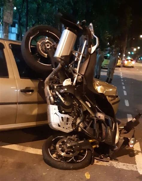 L Der De Torcida Do Botafogo Morre Em Acidente De Moto Na Tijuca Rio