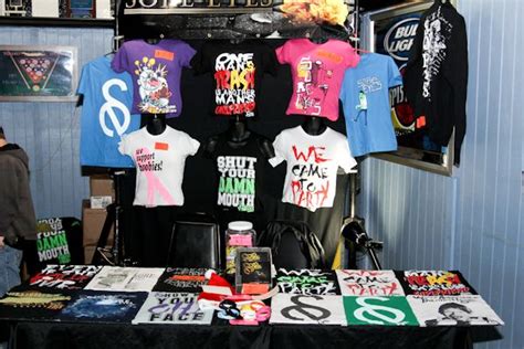 5 Consejos para el merchandising de tu banda de música Banda de