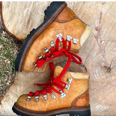 Tan Hiking Boots Red Laces Deals