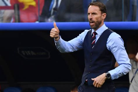 Waistcoat Wednesday: How Gareth Southgate ecame an ‘elegant’ style icon at the World Cup | CNN