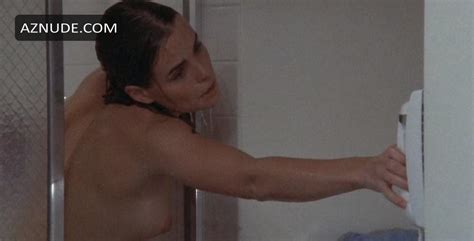 MARGAUX HEMINGWAY Nude AZNude