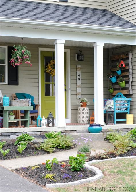 30 Remarkable Spring Porch Decor Ideas Adding Pretty Blooms To The