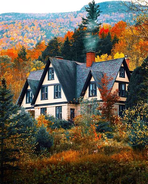 House With A Chimney In The White Mountains New Hampshire R