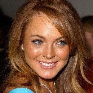 Lindsay Lohan - Age, Family, Bio | Famous Birthdays