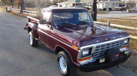 1979 Ford F150 Custom Truck 4x4 Stepside Short Bed