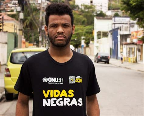 Rene Silva Considerado Um Dos Negros Mais Influentes Do Mundo Sofre