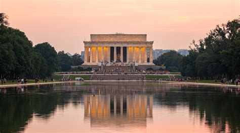 Lincoln Memorial Tours - Book Now | Expedia