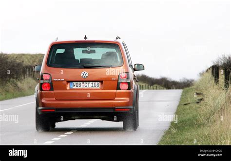 Vw Cross Touran Hi Res Stock Photography And Images Alamy