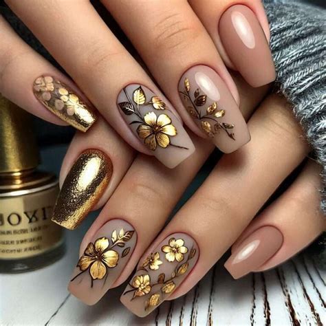 Classy Nude And Gold Nail Design Ideas To Elevate Your Look Style Zuri