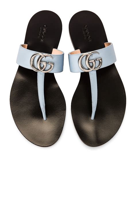 Gucci Marmont Leather Thong Sandals In Porcelain Light Blue Fwrd