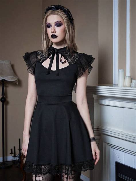 Goth Vestido Con Encaje En Contraste De Cuello Con Cord N Ribete Con