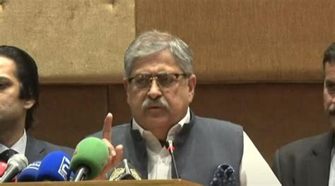 judge   affected  social media violates  oath justice