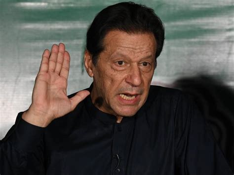 Exgobernante De Pakistán Imran Khan Condenado A 10 Años De Prisión