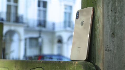 iPhone XS Max review: Apple's aging handset is still top quality ...